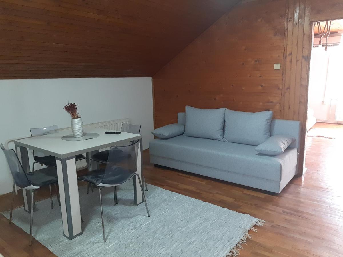 Apartman Ljiljan Ni Екстериор снимка