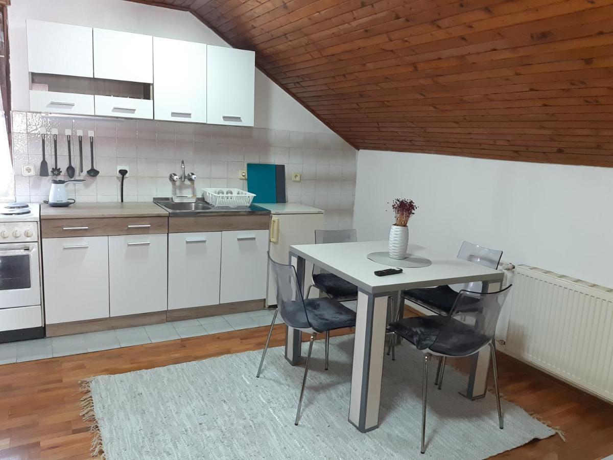 Apartman Ljiljan Ni Екстериор снимка