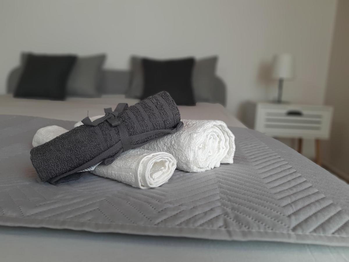 Apartman Ljiljan Ni Екстериор снимка